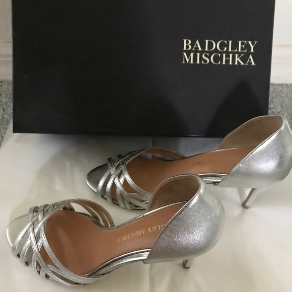 Badgley Mischka heels 👠 - Picture 2 of 5